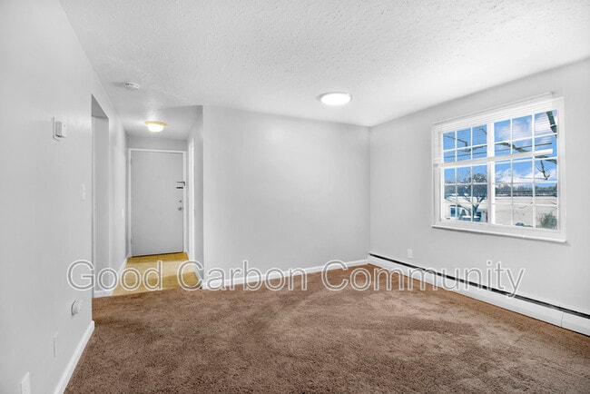 Foto del edificio - 309 Beattie Ave