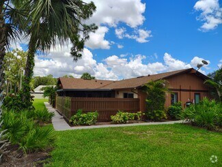 Building Photo - 5563 Foxlake Dr