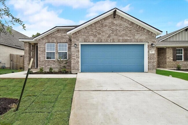 Foto del edificio - 117 Lacey Oak Lp