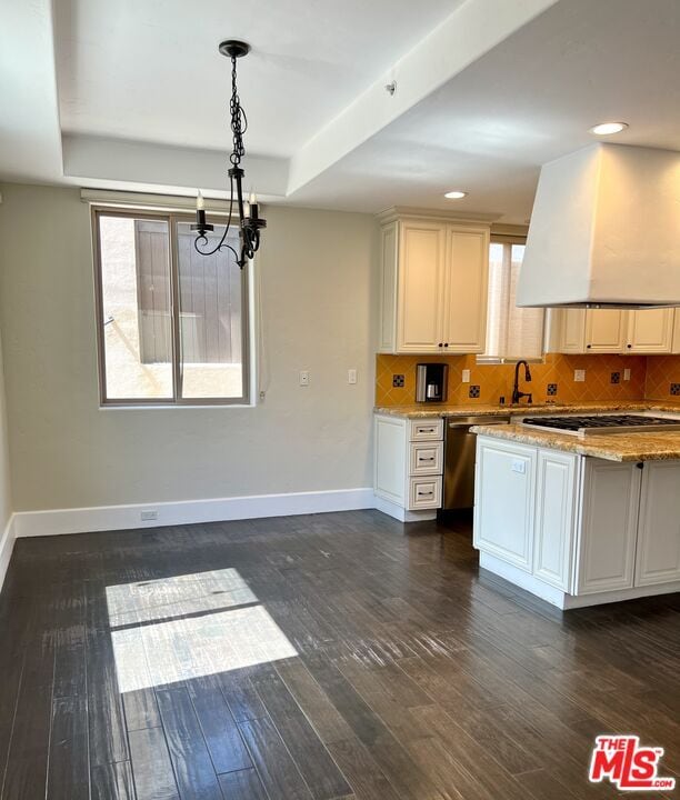 Building Photo - 1918 Harriman Ln