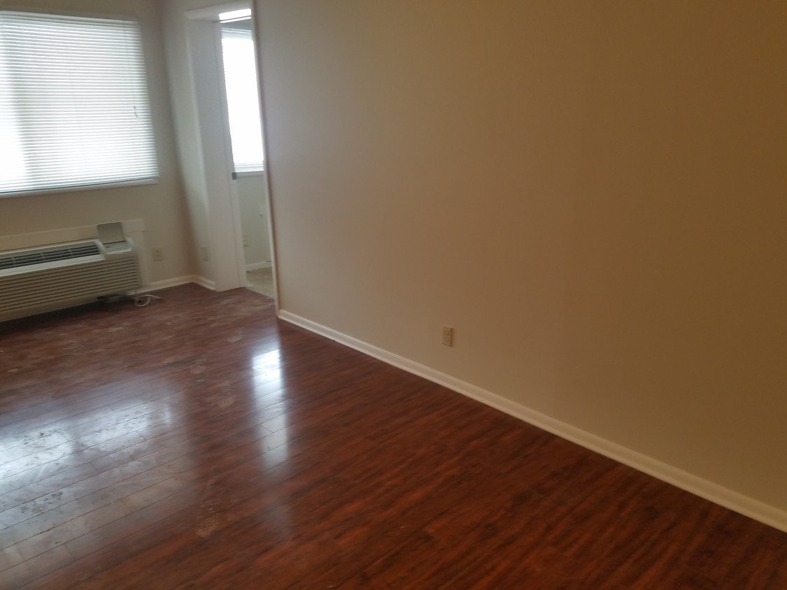 living room - 15 N 5th St