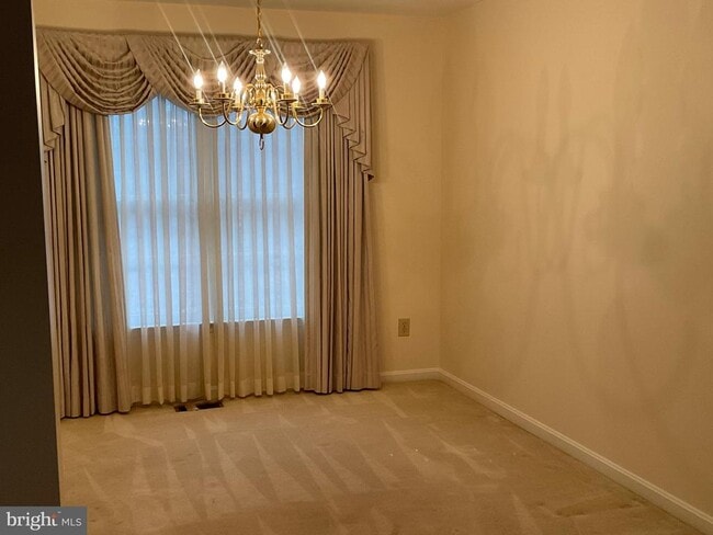 Foto del edificio - 6801 Upper Mills Cir