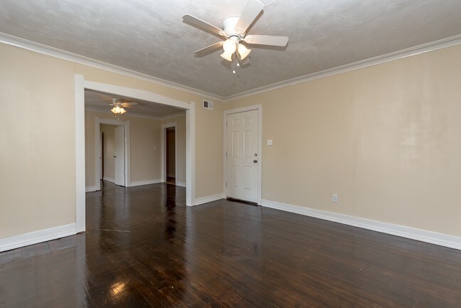 Foto del edificio - 2714-2716 Tracy Ave