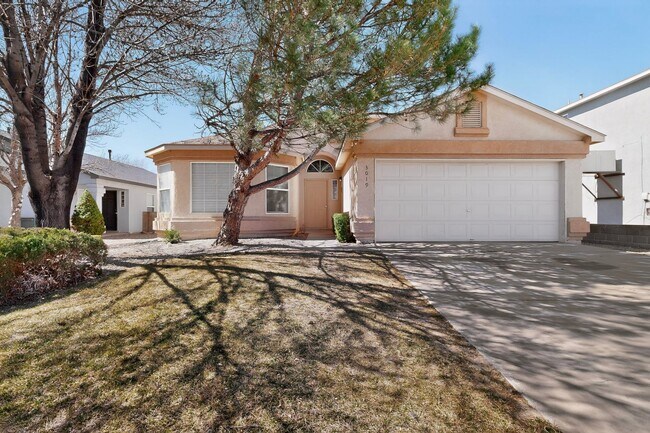 Foto del edificio - Charming 3-Bedroom Home in Northern Meadows – Spacious & Move-In Ready
