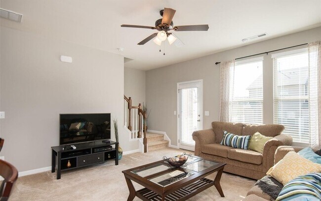 Foto del edificio - 4438 Hillsgrove Rd
