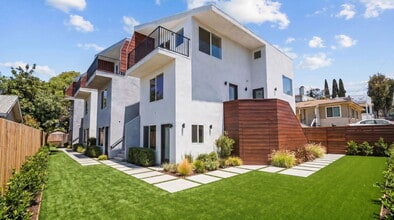 Building Photo - 6640 Valjean Ct
