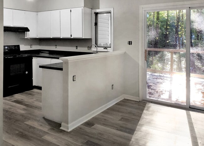 Building Photo - 103 Chevis Dr