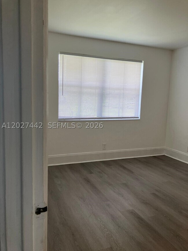 Building Photo - 2803 N Course Dr