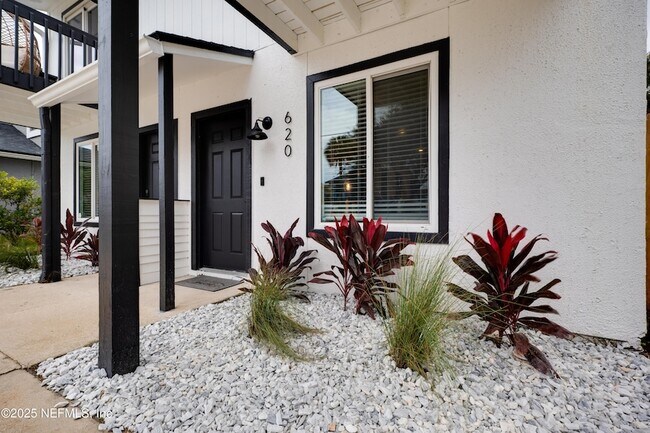 Foto del edificio - 620 6th Ave S