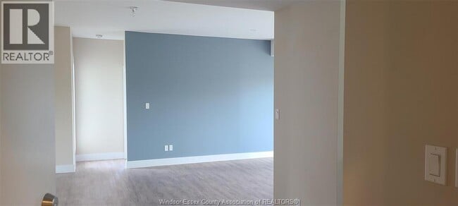 Building Photo - 550 Sandison St