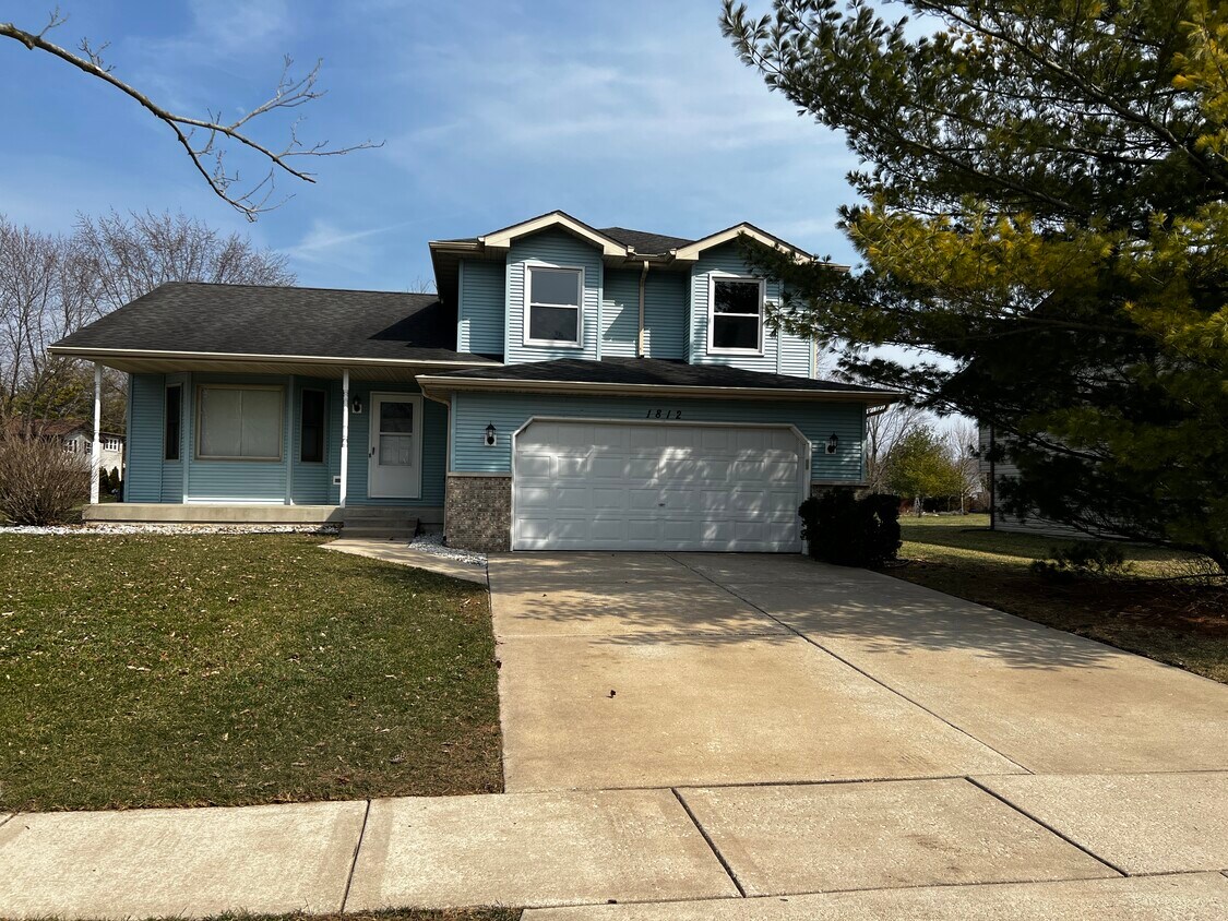 1812 Addleman St, Joliet, IL 60431 House Rental in Joliet, IL
