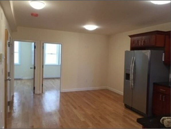 Foto del edificio - 211 Harrison Ave