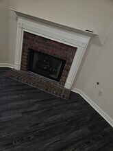 Building Photo - 1841 Dewars Cove N