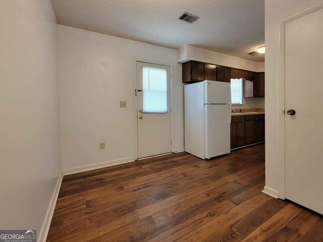 Foto del edificio - 4570 Hwy 53
