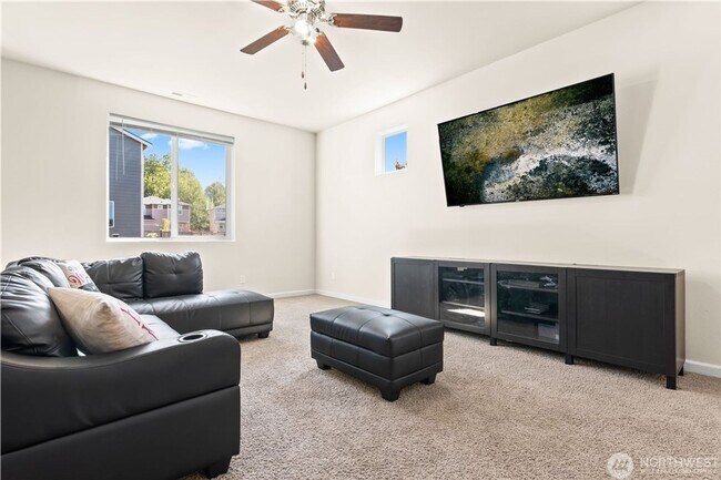 Foto del edificio - 19113 112th Ave Ct E
