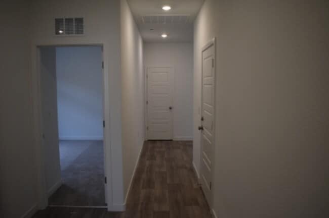Foto del edificio - 4486 N San Clemente Ave