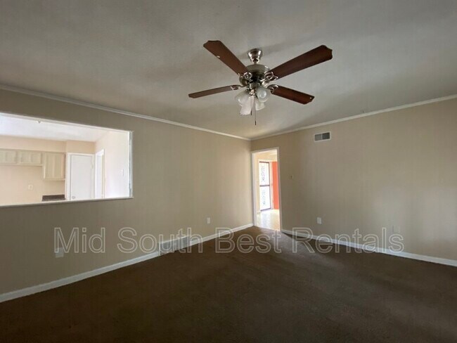 Foto del edificio - 3116 Belle Tower Rd