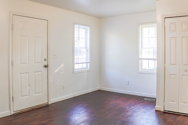 Foto del edificio - 835 Gladstone St