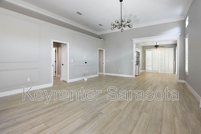 Building Photo - 3761 Amapola Ln