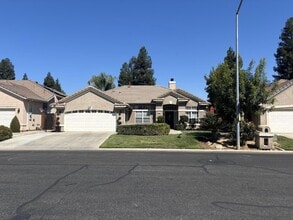 Building Photo - 4606 W Kristi Dr