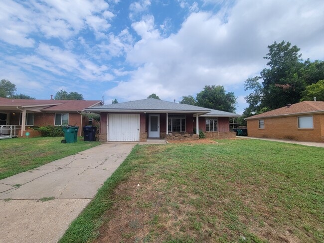 Building Photo - 4209 NW 17th St