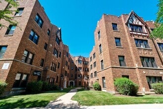 Building Photo - 323 Calendar Ave