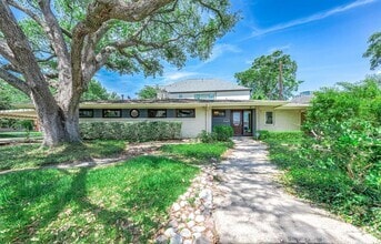 Building Photo - 6825 Bellgreen Dr