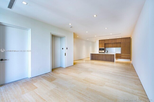 Building Photo - 311 Meridian Ave