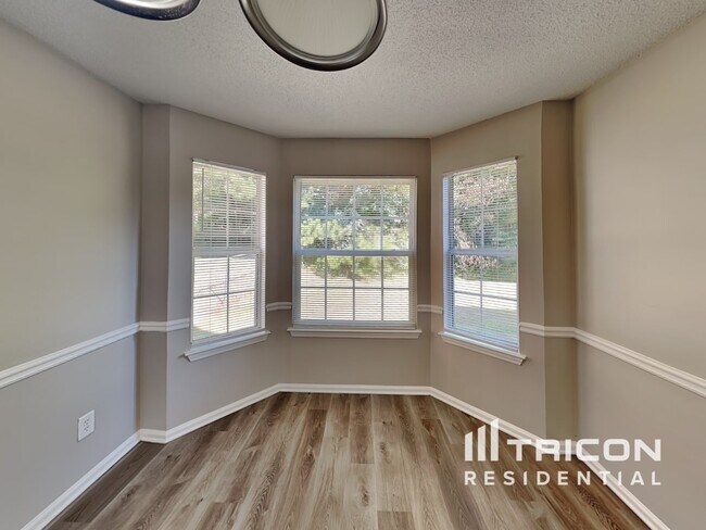 Foto del edificio - 5332 Shirewick Dr
