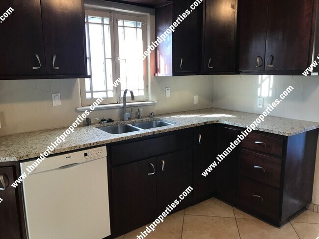 Foto del edificio - CNM/UNM Beauty