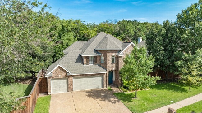 Foto del edificio - 812 Brookwater Dr