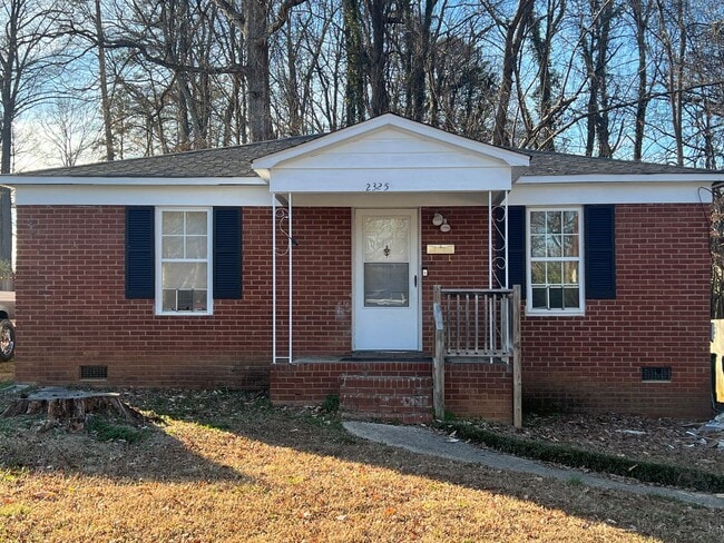 Building Photo - Charming 3-Bedroom Single Family Home – Mo...