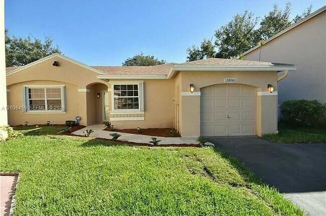 Foto del edificio - 11838 NW 13th St