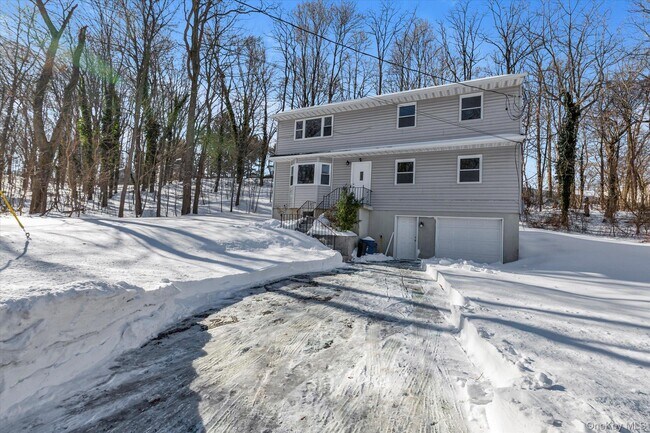 Foto del edificio - 153 Vernon Valley Rd