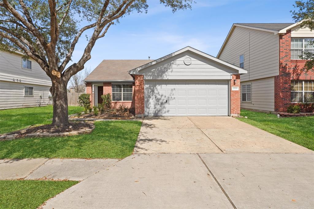 Primary Photo - 15514 Blue Creek Ranch Dr