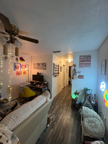 Building Photo - 3600 SW 23rd St
