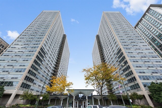 Primary Photo - 3550 N Lake Shore Dr