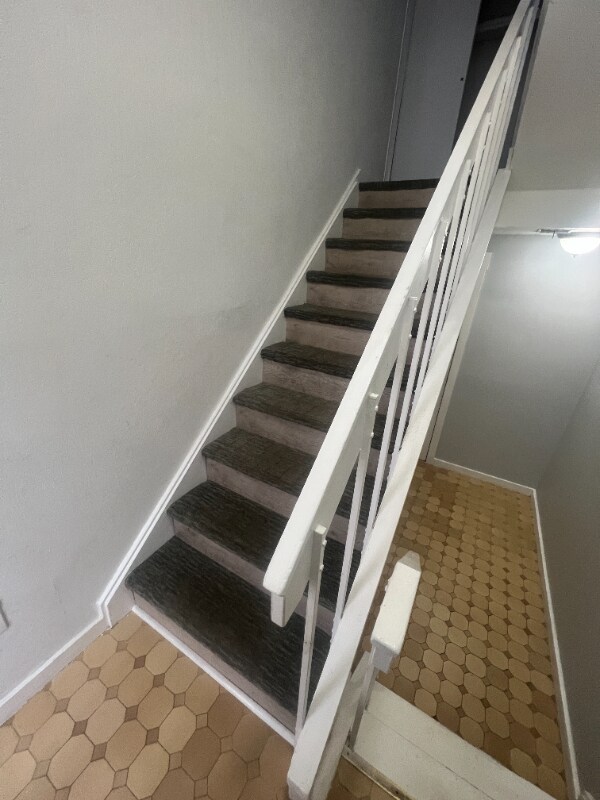 Foto del edificio - 98 Shepards Knoll Dr