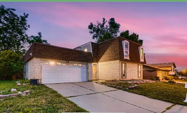 Building Photo - 13095 E Elk Pl