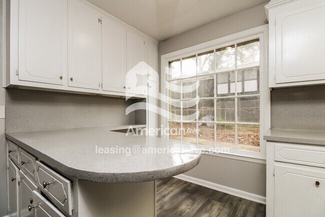 Foto del edificio - 1804 Breeland St