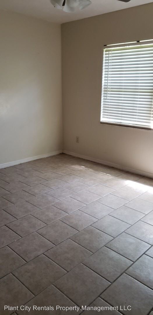 Building Photo - 3 br, 2 bath House - 701 Sparkman Rd