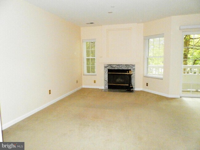 Building Photo - 4215 Mozart Brigade Ln
