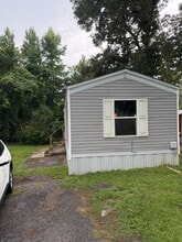 Building Photo - 1608 Golden Springs Rd