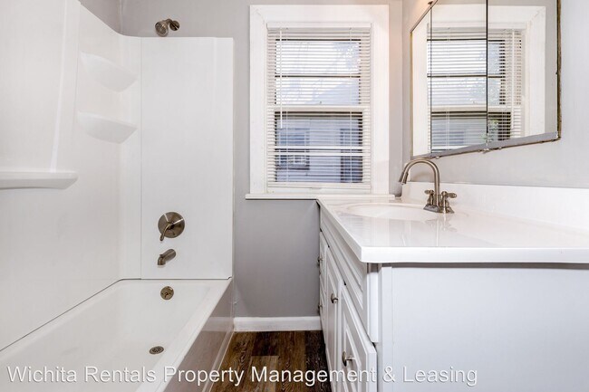 Building Photo - 2 br, 1 bath House - 228 S. Oliver