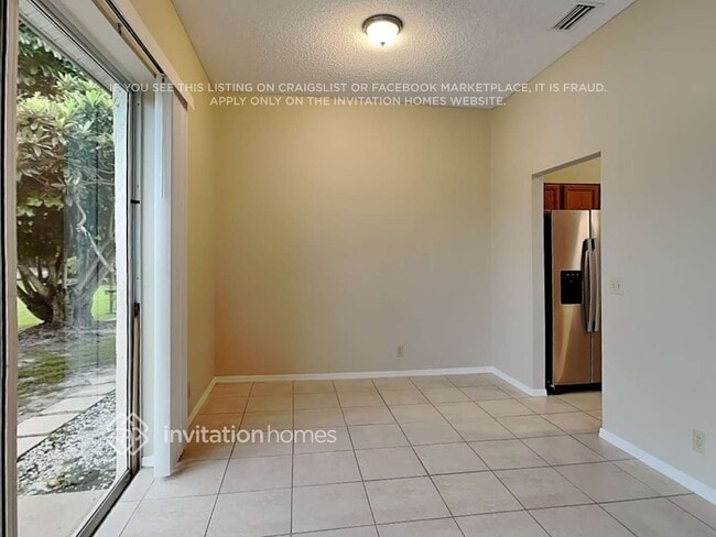 Foto del edificio - 9912 Cross Pine Ct