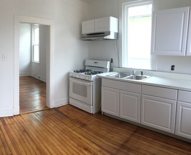 Foto del edificio - 2904 Chesley Ave