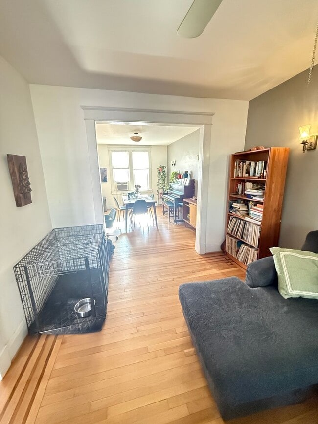 Photo - 1349 W 41st St Apartment