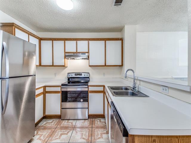 Foto del edificio - 1501 Heritage Blvd
