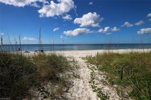 Primary Photo - 1717 Gulf Shore Blvd N