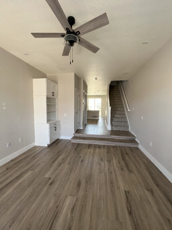 Foto del edificio - 9514 Pearl Cir